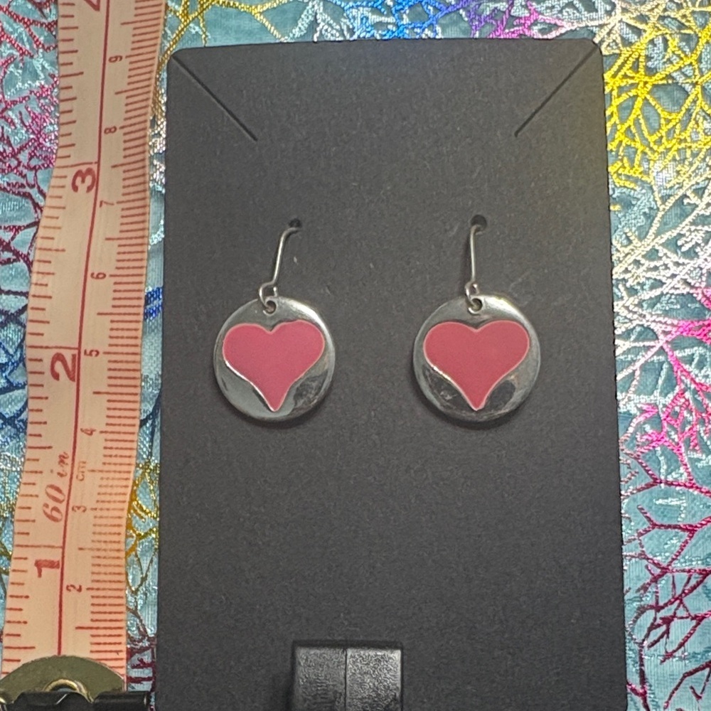 🖤Silver and Pink Heart Earrings🖤
